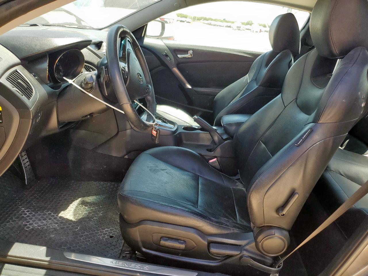 2012 Hyundai Genesis Coupe 3.8L VIN: KMHHU6KH4CU079341 Lot: 70830795