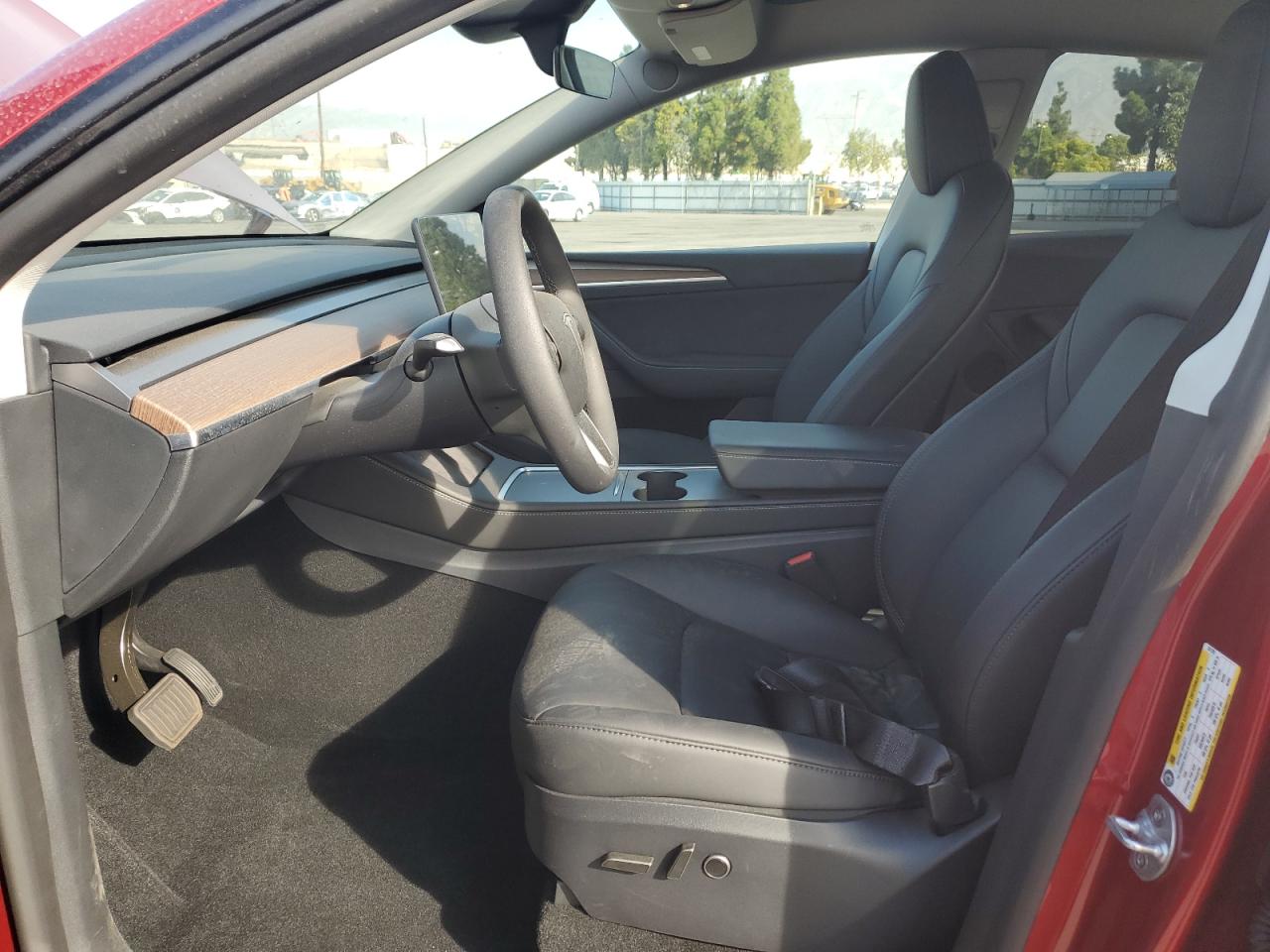 2025 Tesla Model Y VIN: 7SAYGDED9SF317722 Lot: 69481475