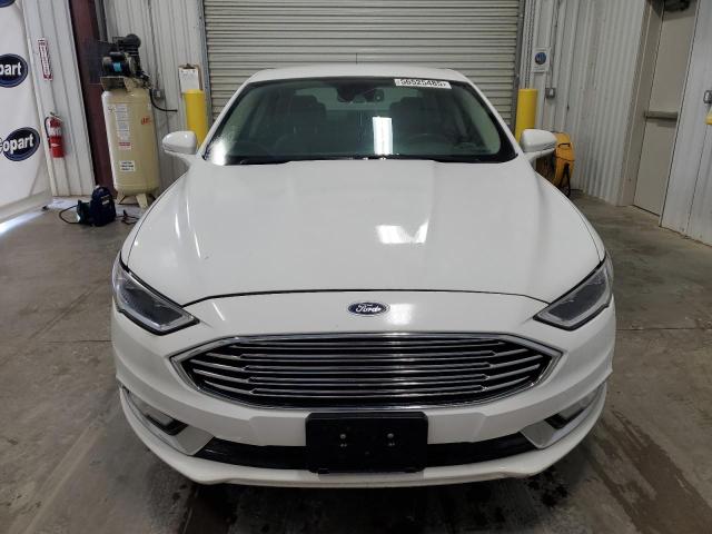 Седани FORD FUSION 2017 Білий