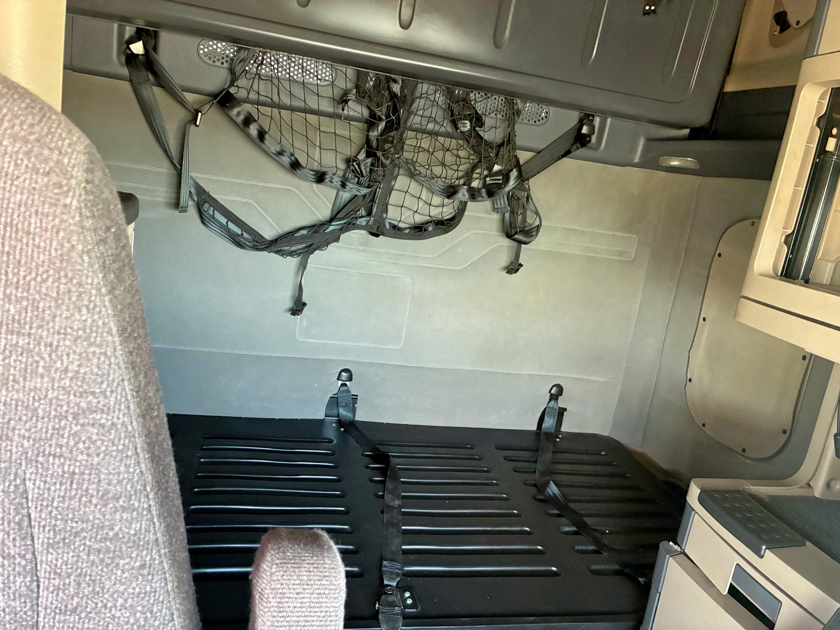 2018 FREIGHTLINER CASCADIA 125   