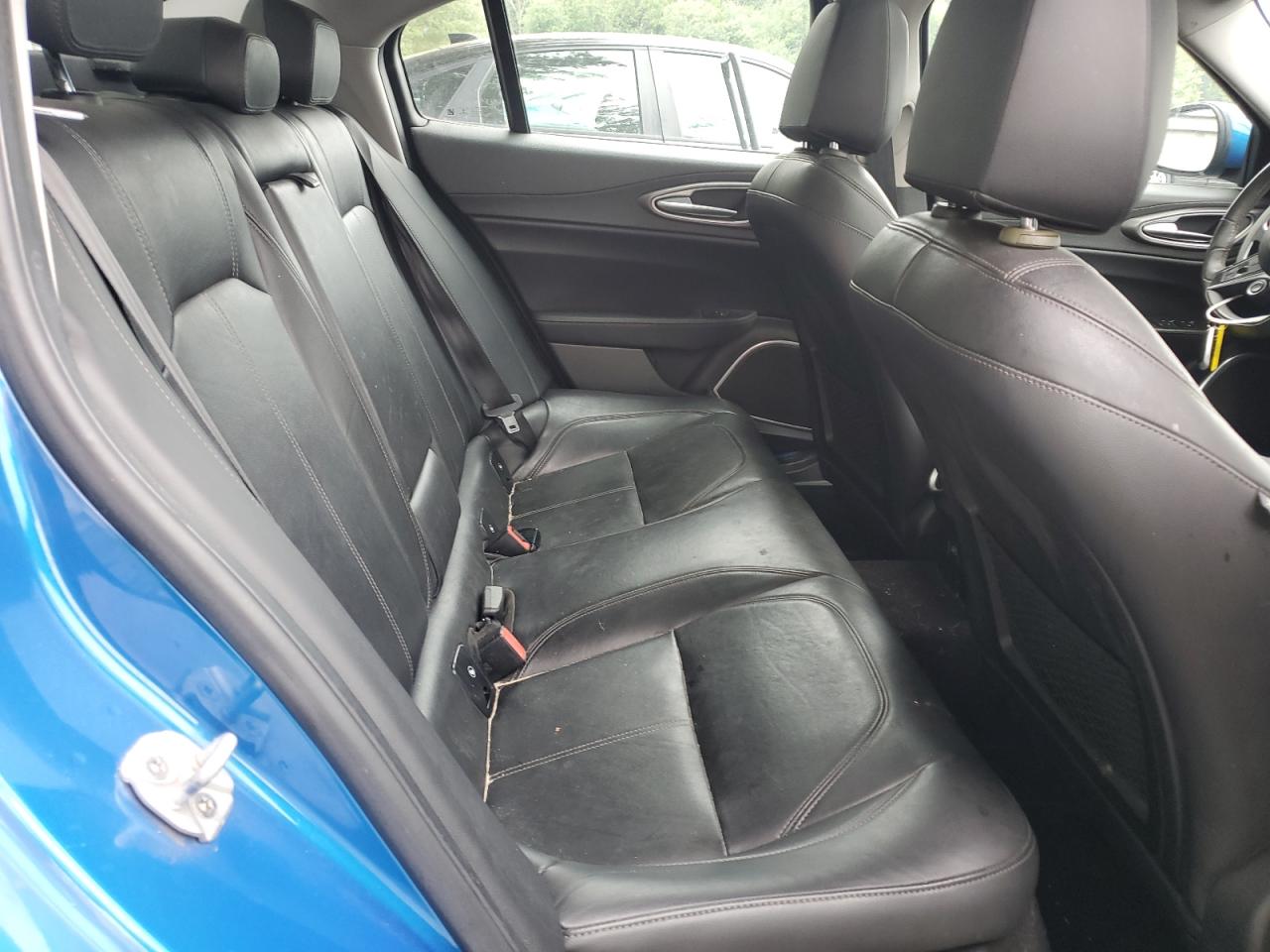 2017 Alfa Romeo Giulia Q4 VIN: ZARFAEDN2H7559794 Lot: 67542345