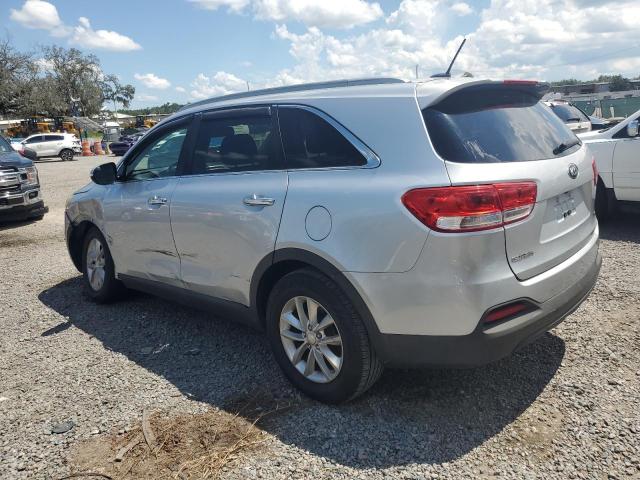  KIA SORENTO 2016 Srebrny