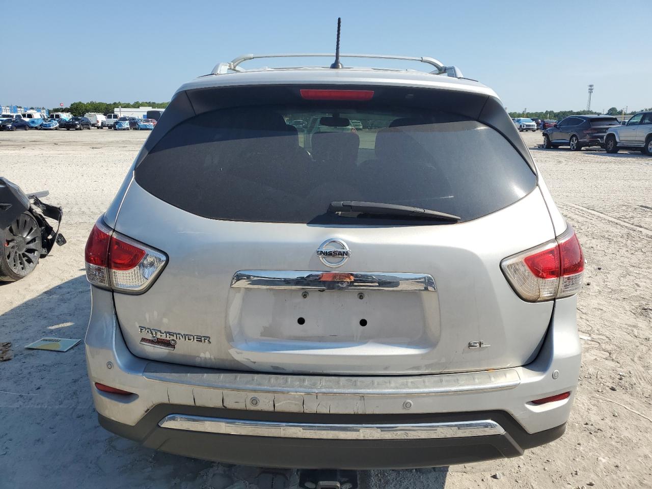 2015 Nissan Pathfinder S VIN: 5N1AR2MNXFC711218 Lot: 68314355