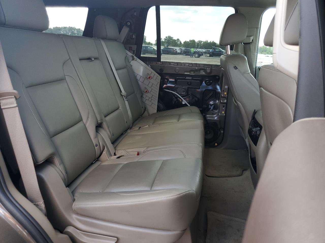 2015 Chevrolet Tahoe K1500 Lt VIN: 1GNSKBKC5FR602670 Lot: 70526675