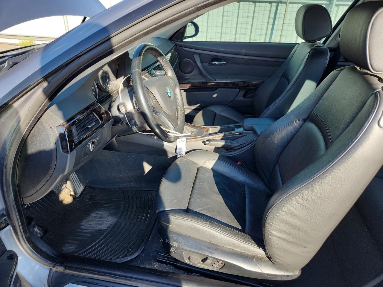 2009 BMW 335 Xi VIN: WBAWC73579E068648 Lot: 69436285