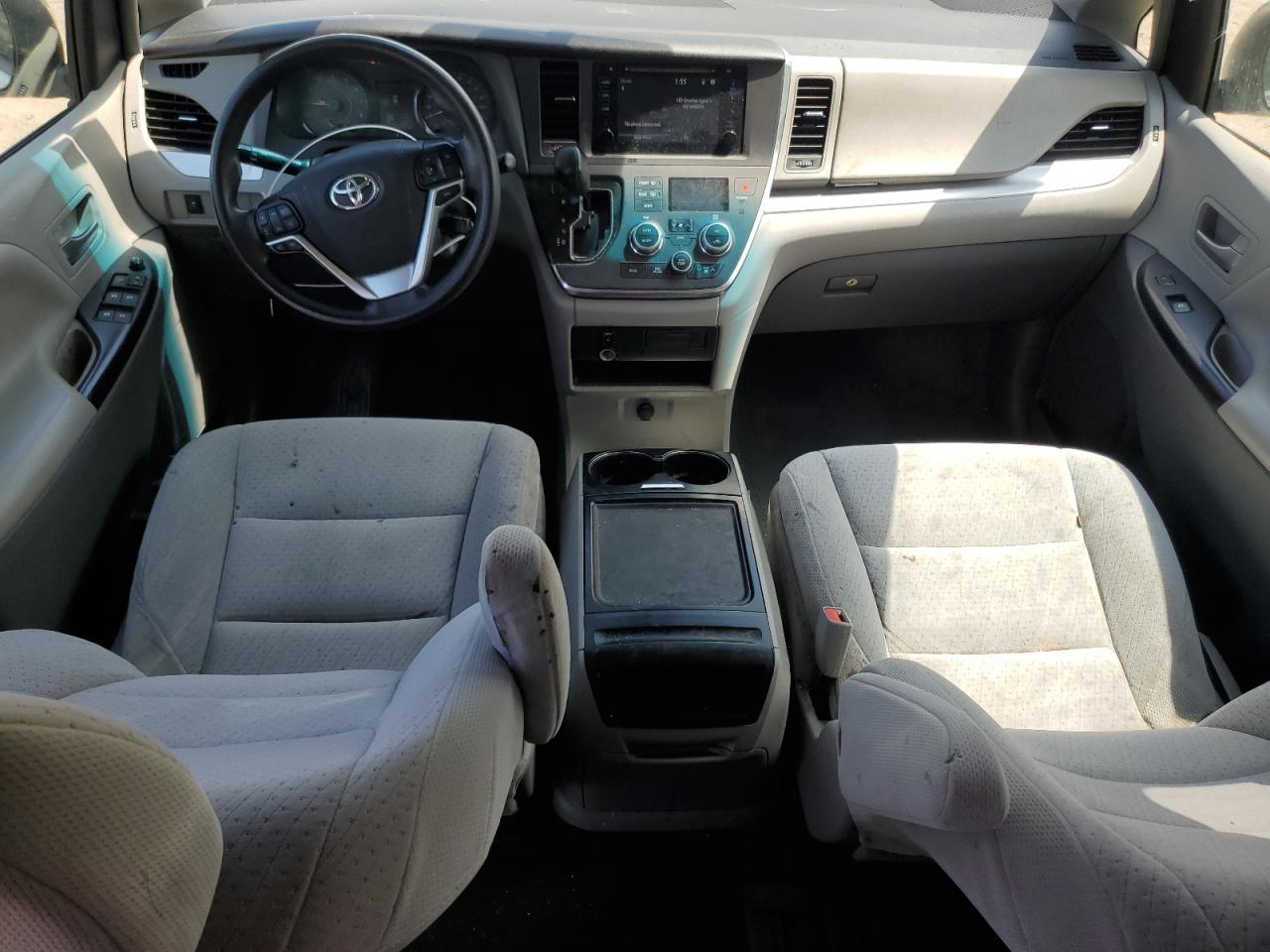 2015 Toyota Sienna Le VIN: 5TDKK3DC3FS588717 Lot: 68432795