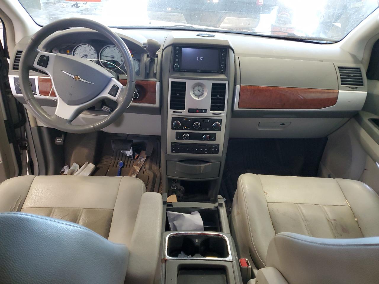 2009 Chrysler Town & Country Touring VIN: 2A8HR54179R525495 Lot: 67782775