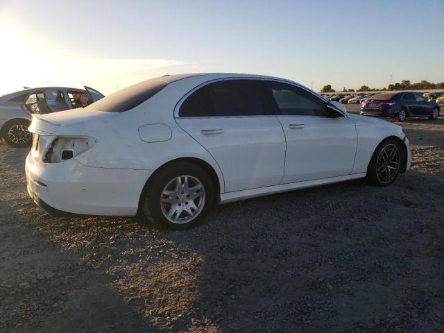 Sedans MERCEDES-BENZ E-CLASS 2017 Biały