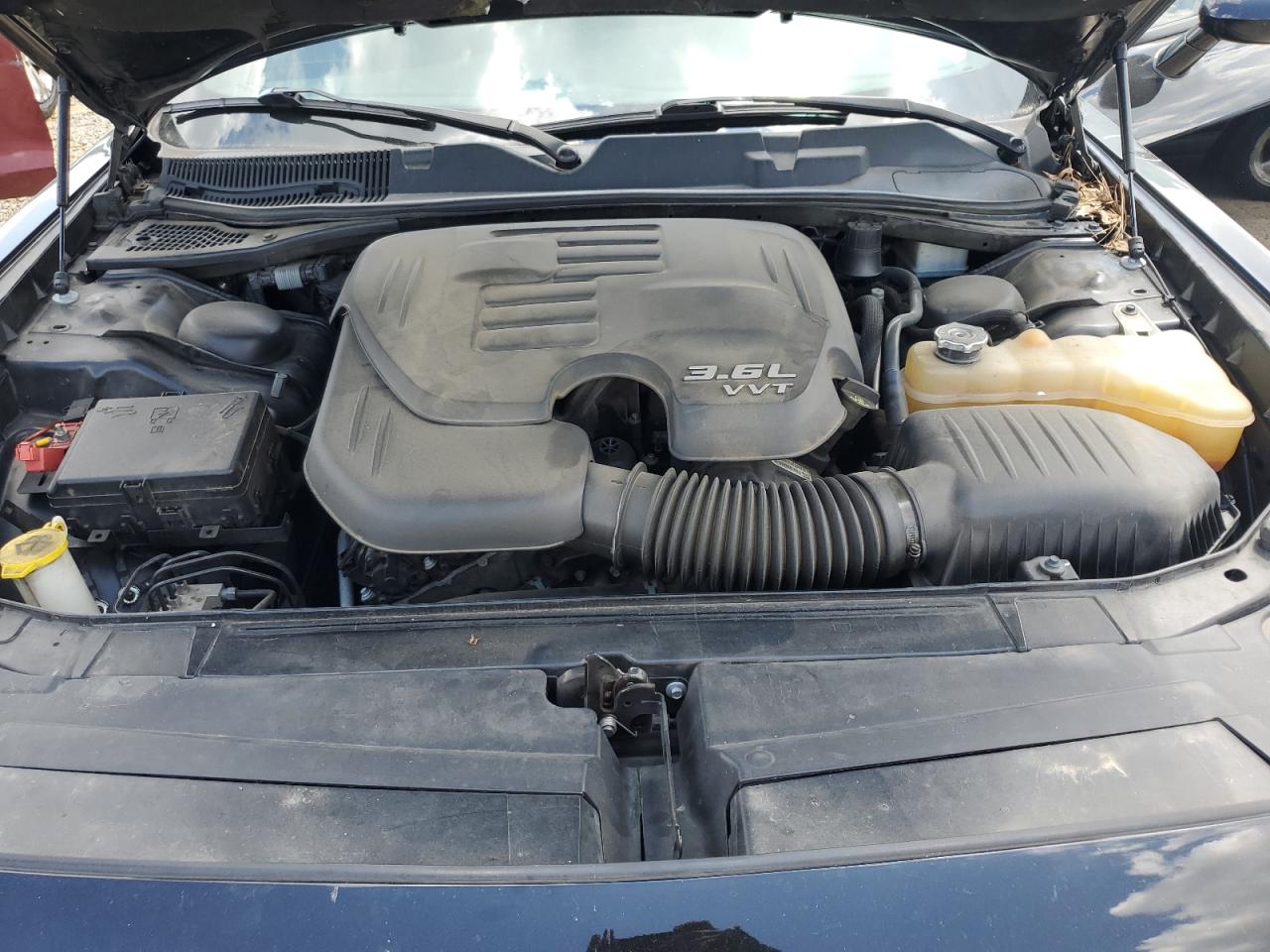 2019 Dodge Challenger Sxt VIN: 2C3CDZAG6KH549125 Lot: 68650085