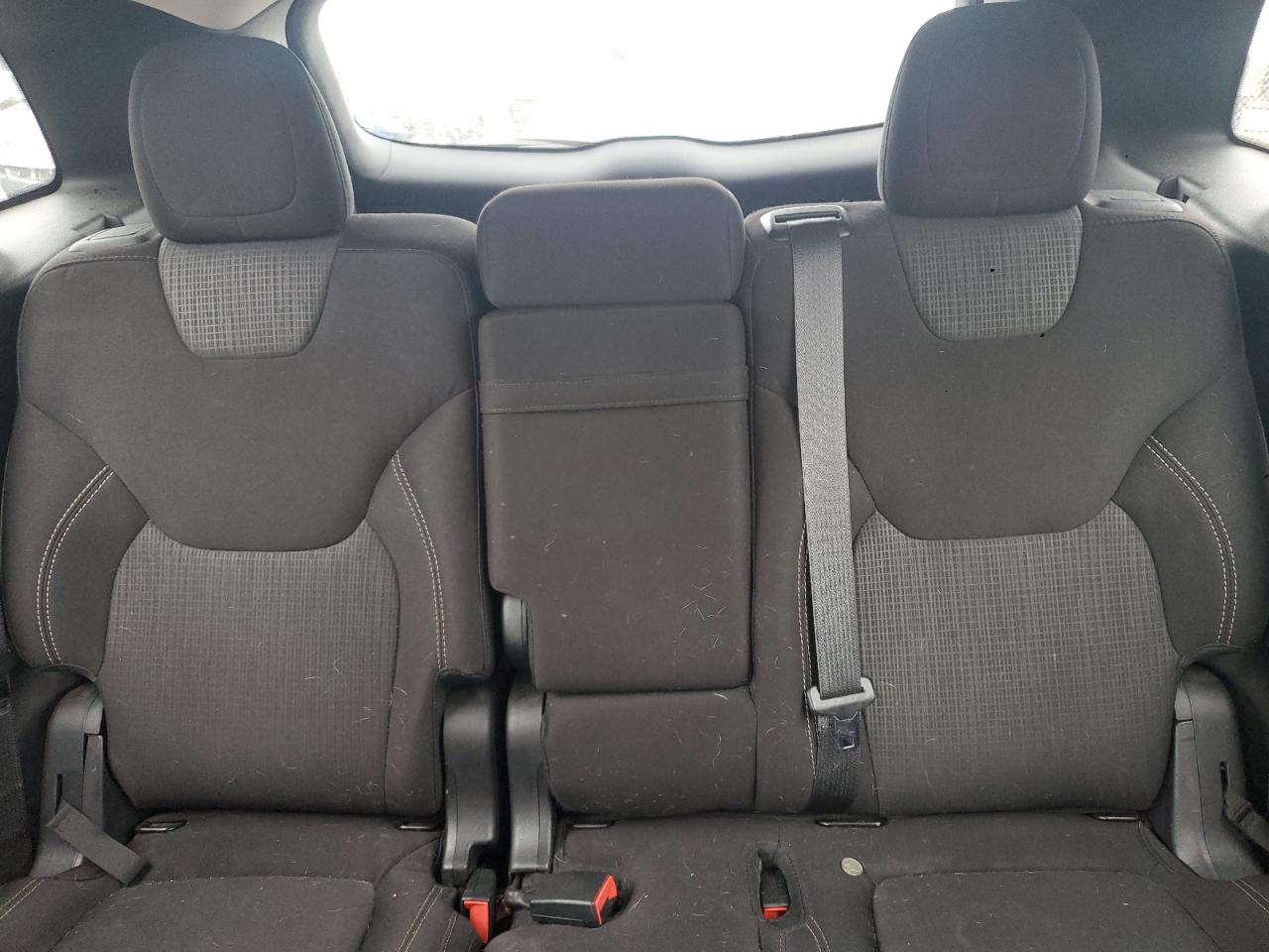 2015 Jeep Cherokee Latitude VIN: 1C4PJLCS0FW537175 Lot: 69350425