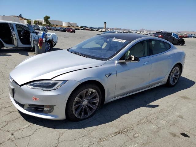  TESLA MODEL S 2018 Srebrny