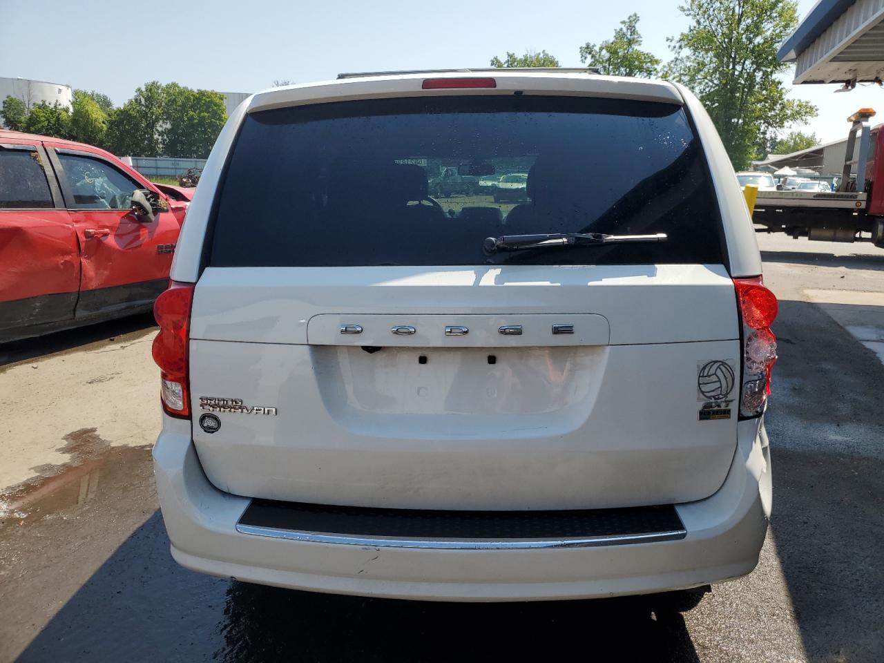 2019 Dodge Grand Caravan Sxt VIN: 2C4RDGCG2KR674415 Lot: 68218305