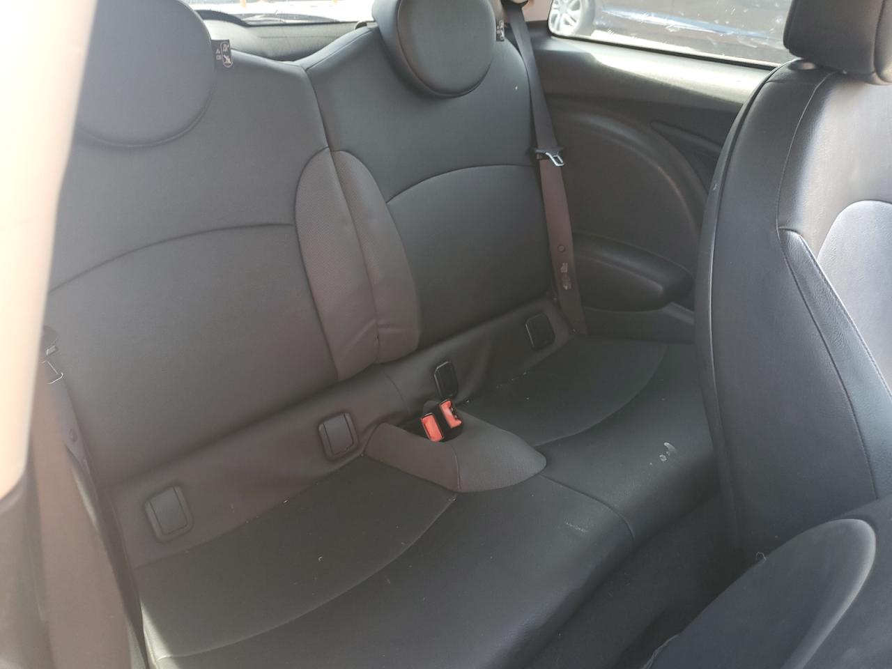 WMWMF33589TW77704 2009 Mini Cooper