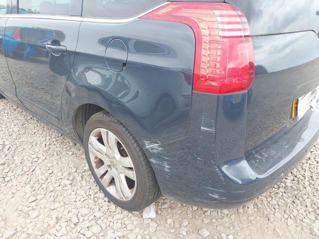 2010 PEUGEOT 5008 EXCLUSIVE HDI S-A 
