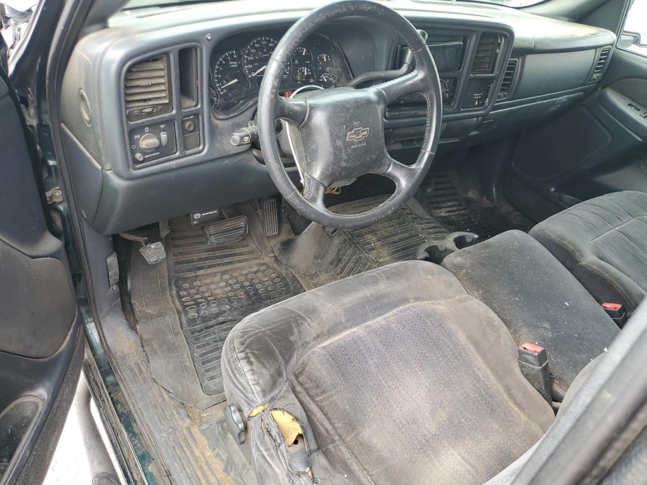 2002 Chevrolet Silverado C1500 VIN: 2GCEC19V721408665 Lot: 70870885