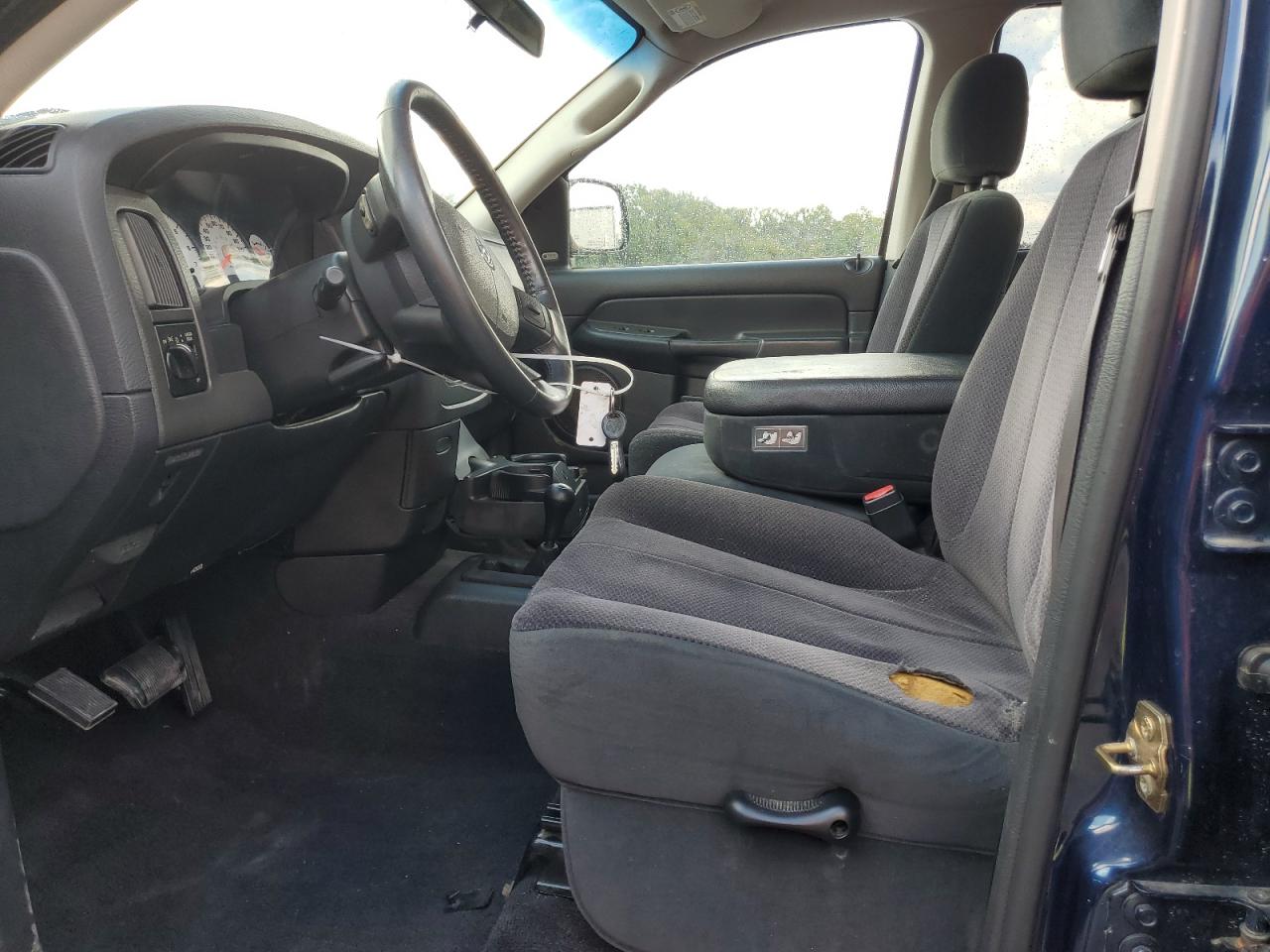 2004 Dodge Ram 1500 St VIN: 1D7HU18D74S787369 Lot: 70160865