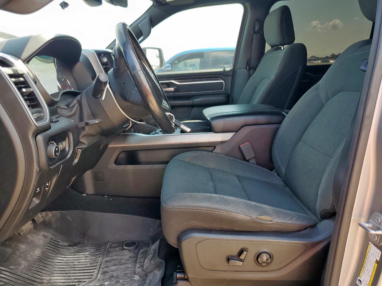 2019 Ram 1500 Big Horn/Lone Star VIN: 1C6SRFFT0KN718759 Lot: 67619735