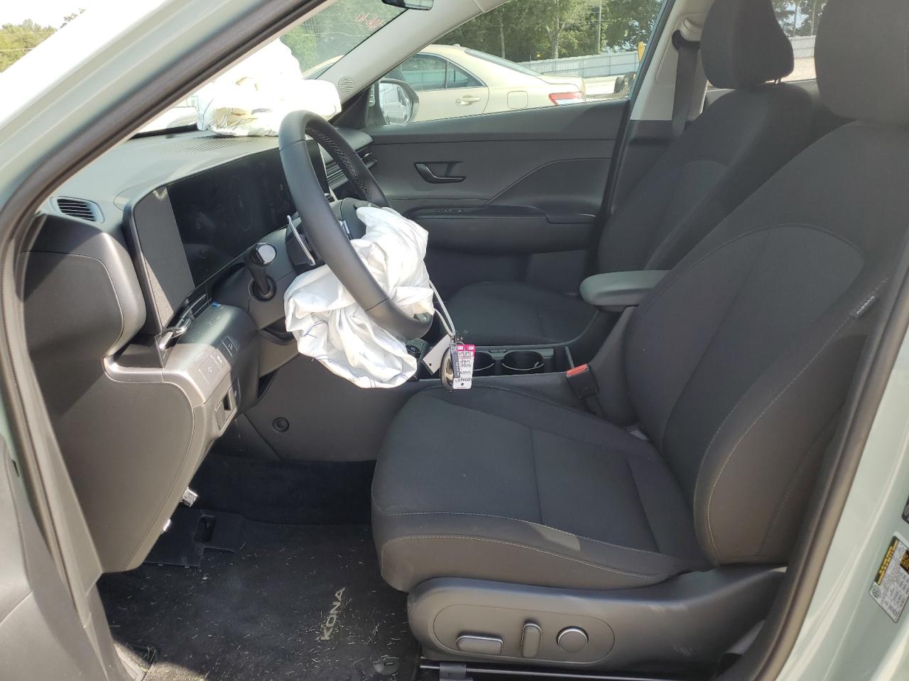 2025 Hyundai Kona Sel VIN: KM8HC3AB1SU213526 Lot: 70224455