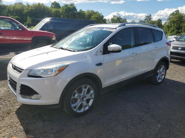 2016 FORD ESCAPE TITANIUM   à vendre chez Copart CT - HARTFORD SPRINGFIELD