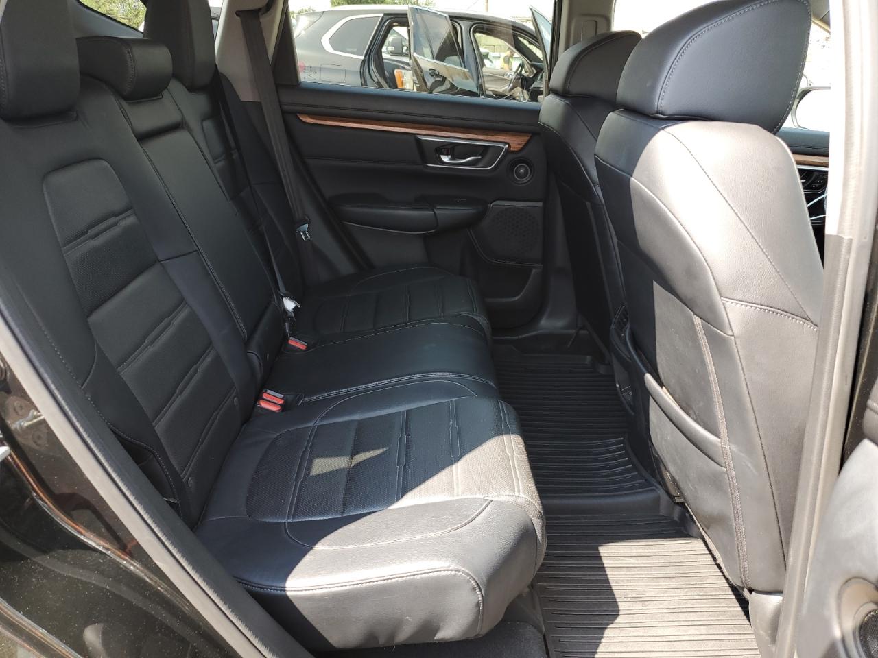 2018 Honda Cr-V Exl VIN: 7FARW2H83JE002831 Lot: 67906215