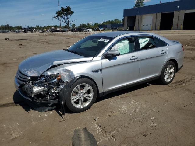  FORD TAURUS 2017 Silver