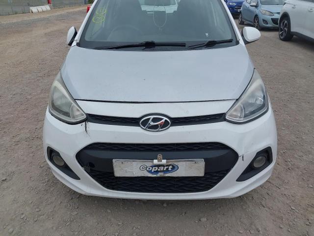 2015 HYUNDAI I10 SE AUT