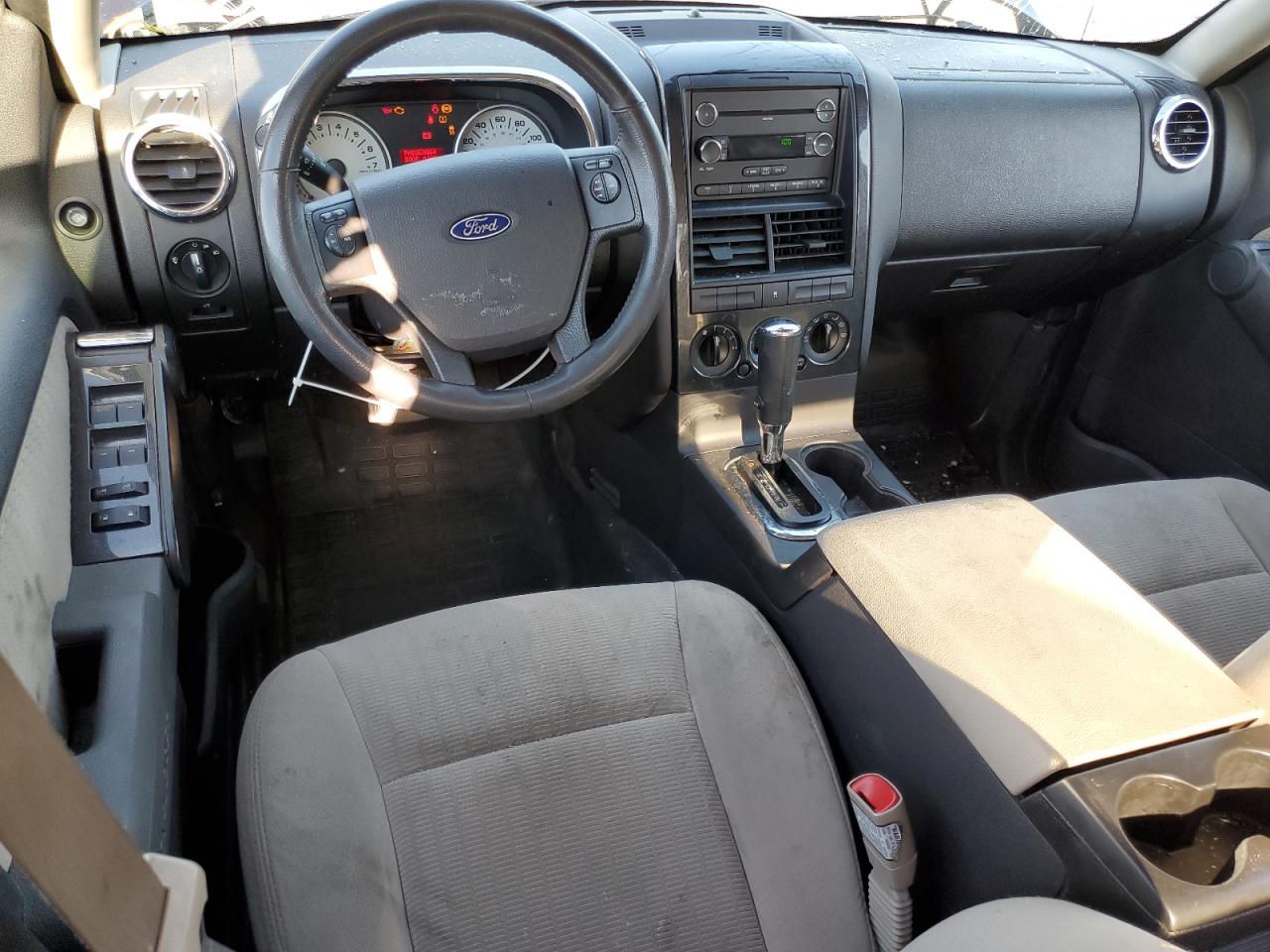 2008 Ford Explorer Sport Trac Xlt VIN: 1FMEU31E58UB26215 Lot: 69829085