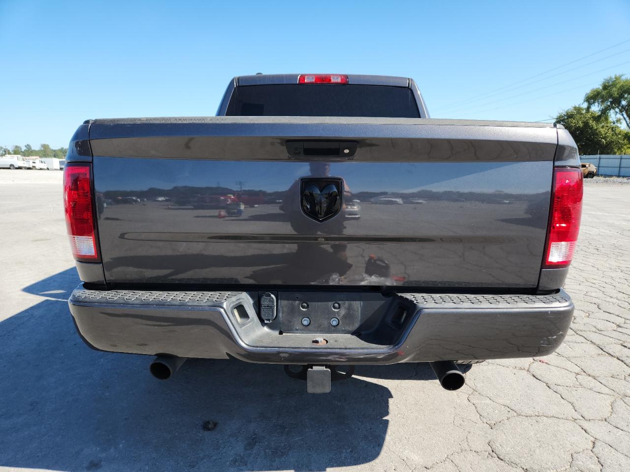 2017 Ram 1500 St VIN: 1C6RR6KG3HS679442 Lot: 70269865