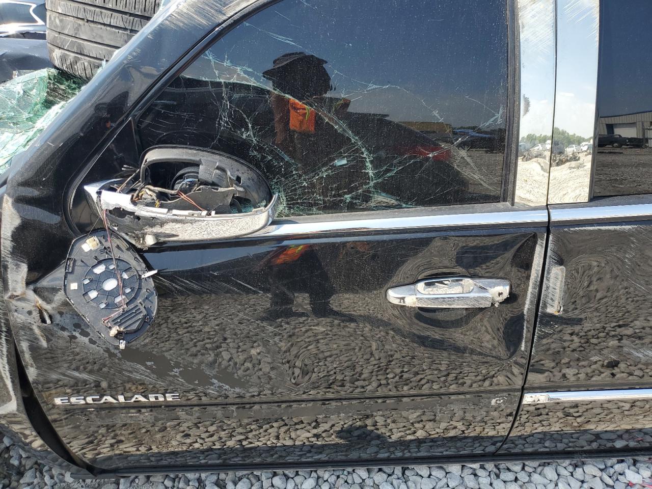 2012 Cadillac Escalade Luxury VIN: 1GYS3BEF6CR113471 Lot: 68537615