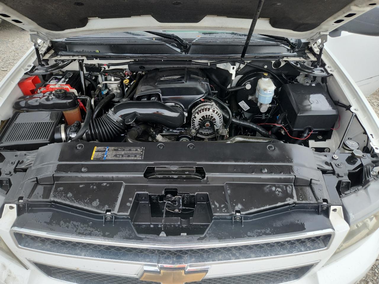 2007 Chevrolet Suburban K1500 VIN: 1GNFK163X7J207874 Lot: 70390645