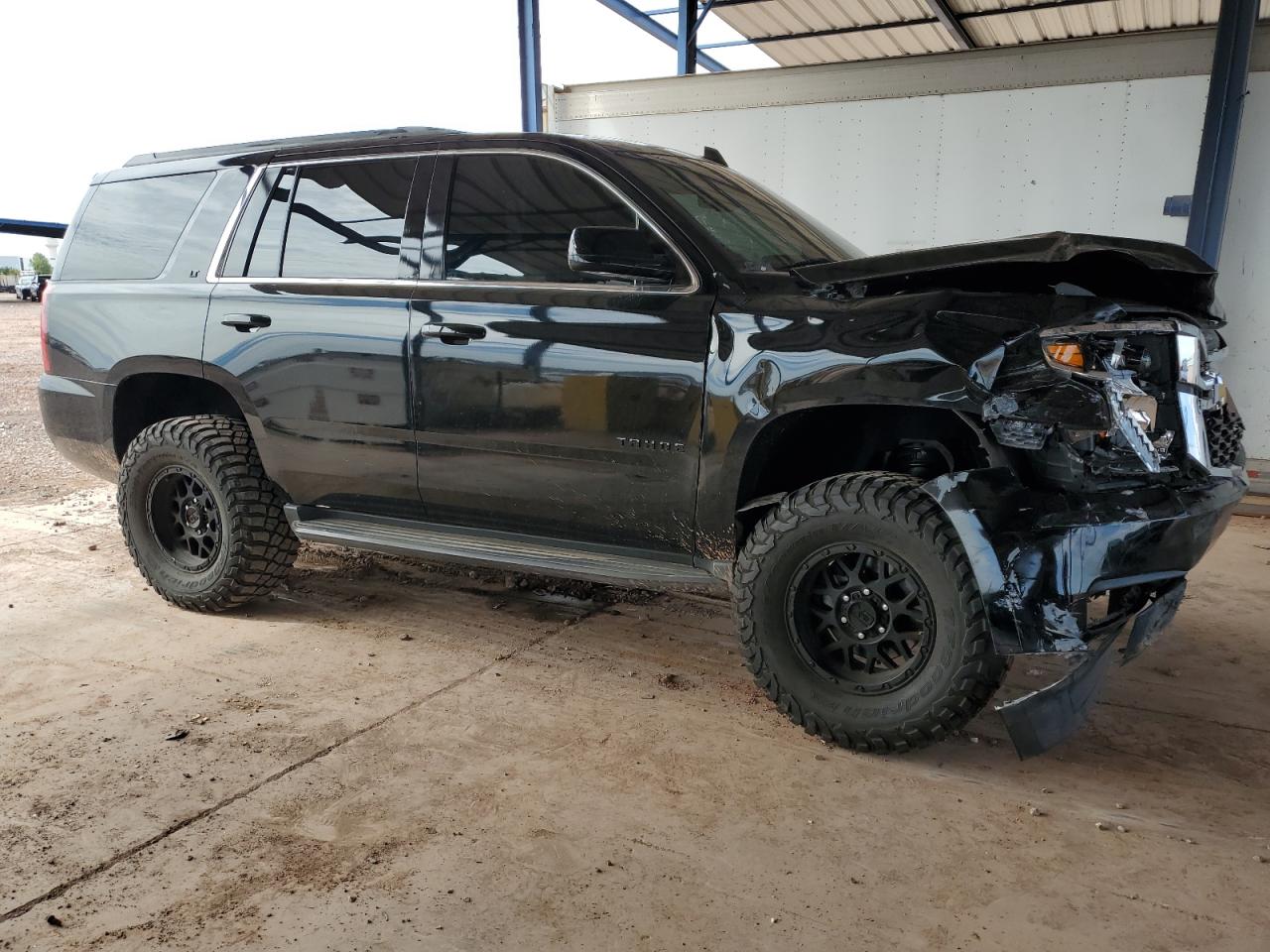 2017 Chevrolet Tahoe C1500 Lt VIN: 1GNSCBKC5HR282573 Lot: 70836905