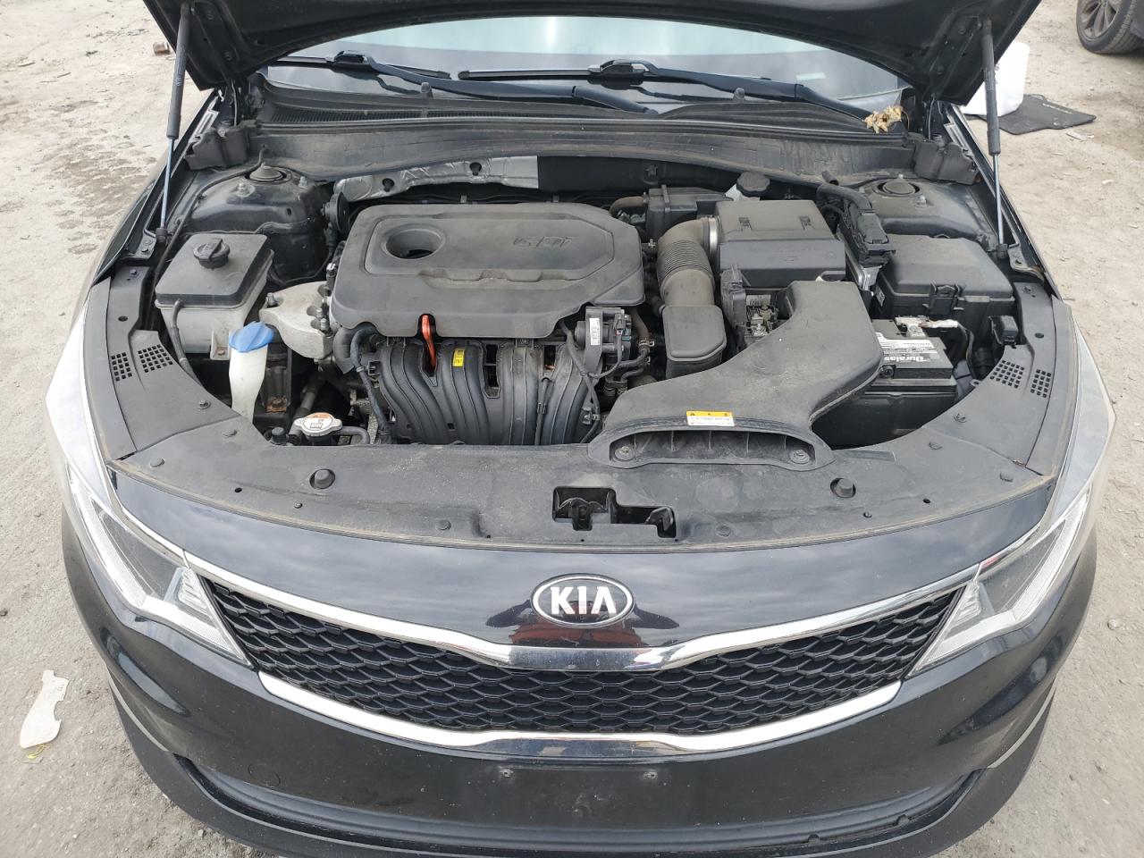 2017 Kia Optima Lx VIN: KNAGT4L35H5151656 Lot: 70303425