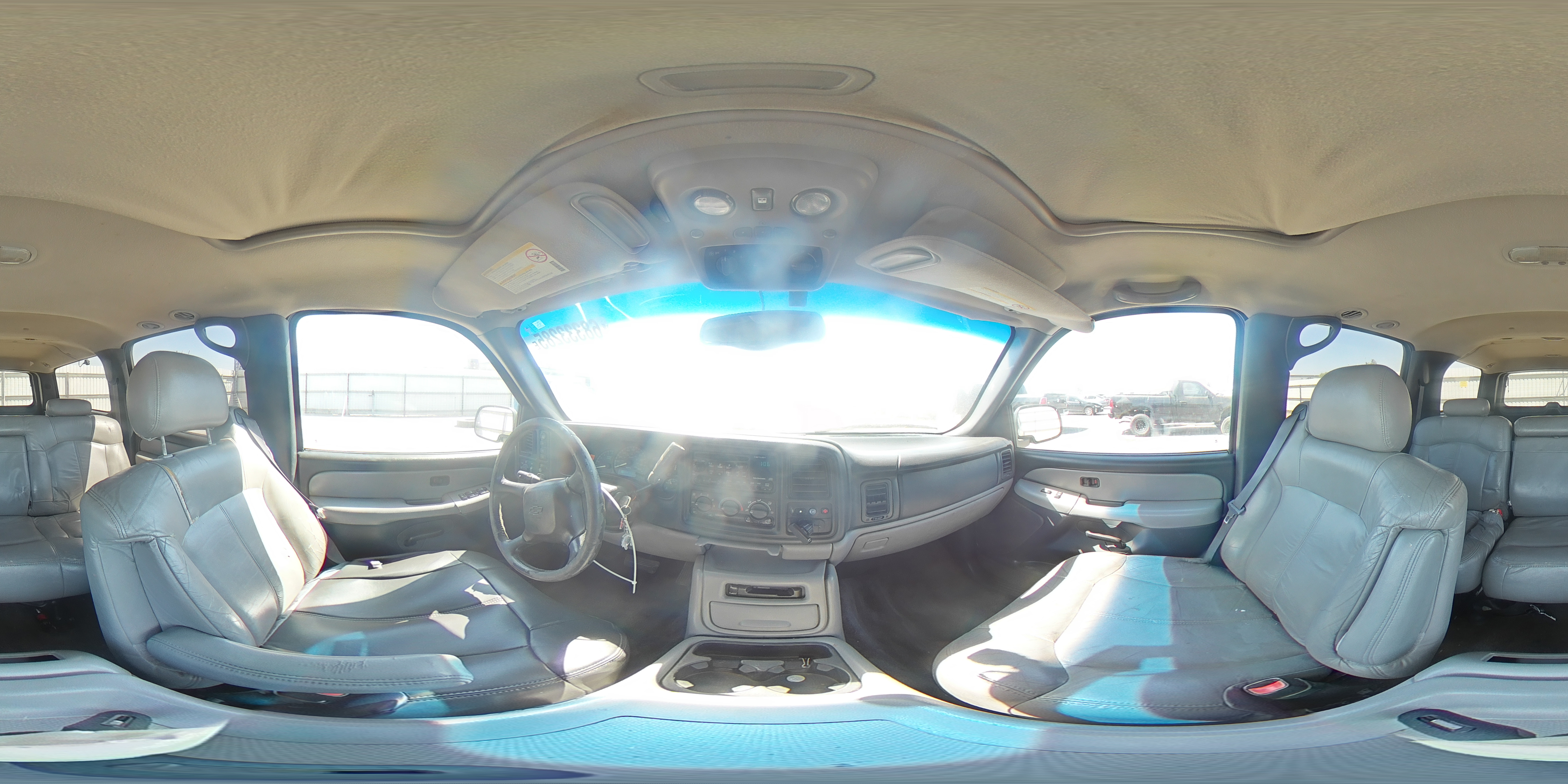 2001 Chevrolet Suburban K1500 VIN: 3GNFK16T01G195629 Lot: 82165535