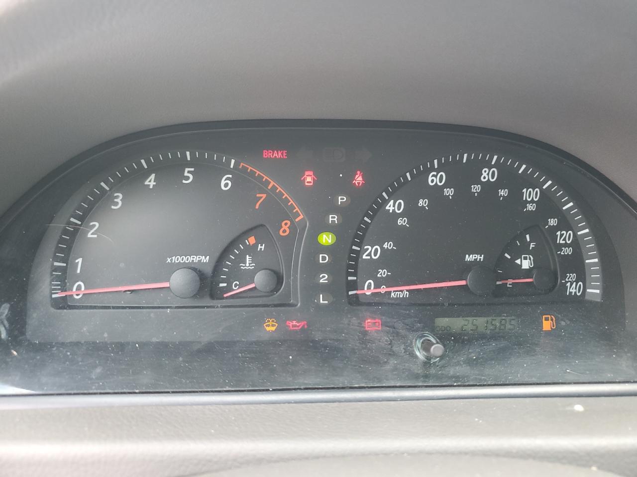 2003 Toyota Camry Le VIN: 4T1BE32K13U240029 Lot: 69756045