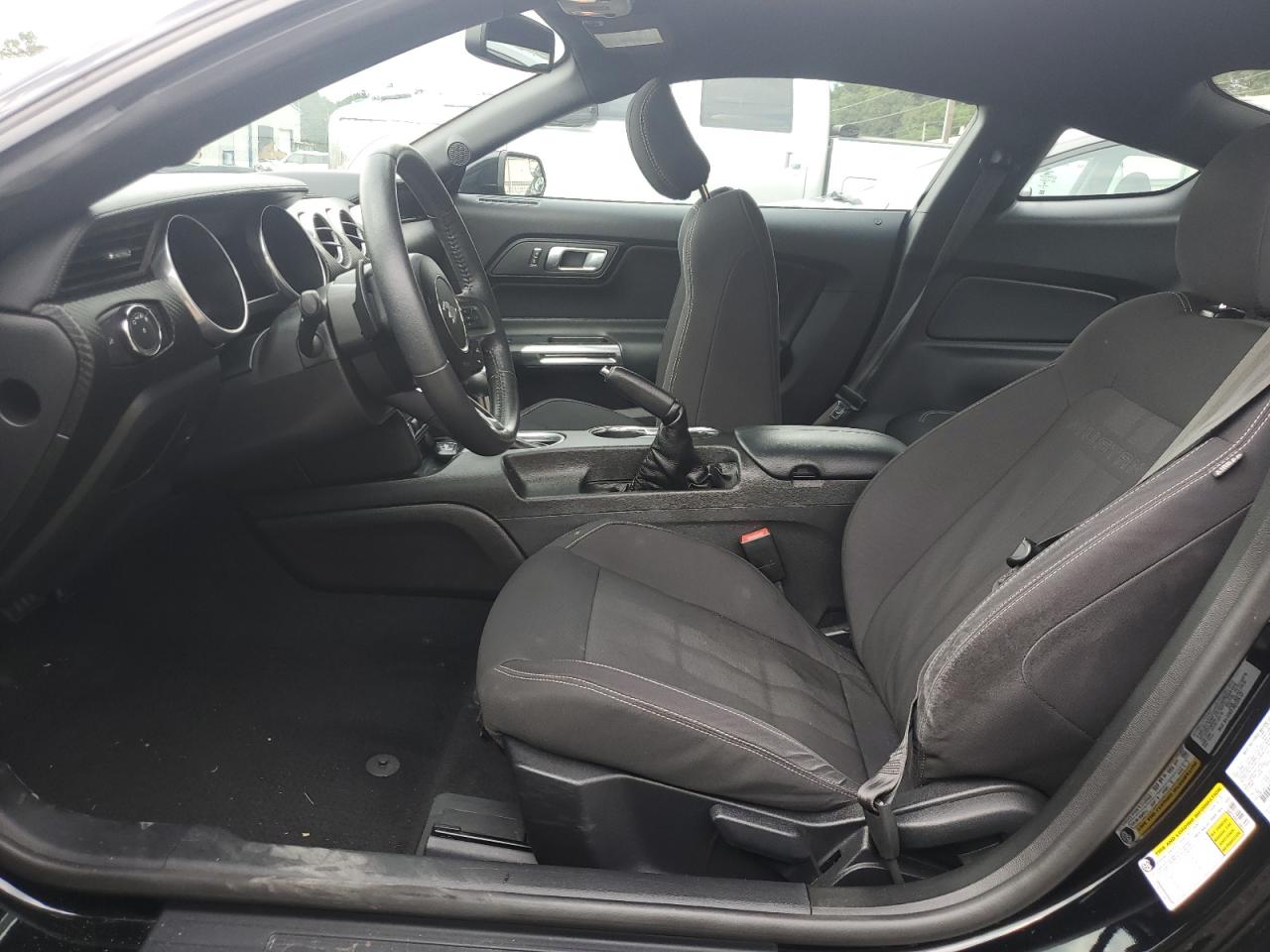 2019 Ford Mustang VIN: 1FA6P8THXK5166835 Lot: 70301455