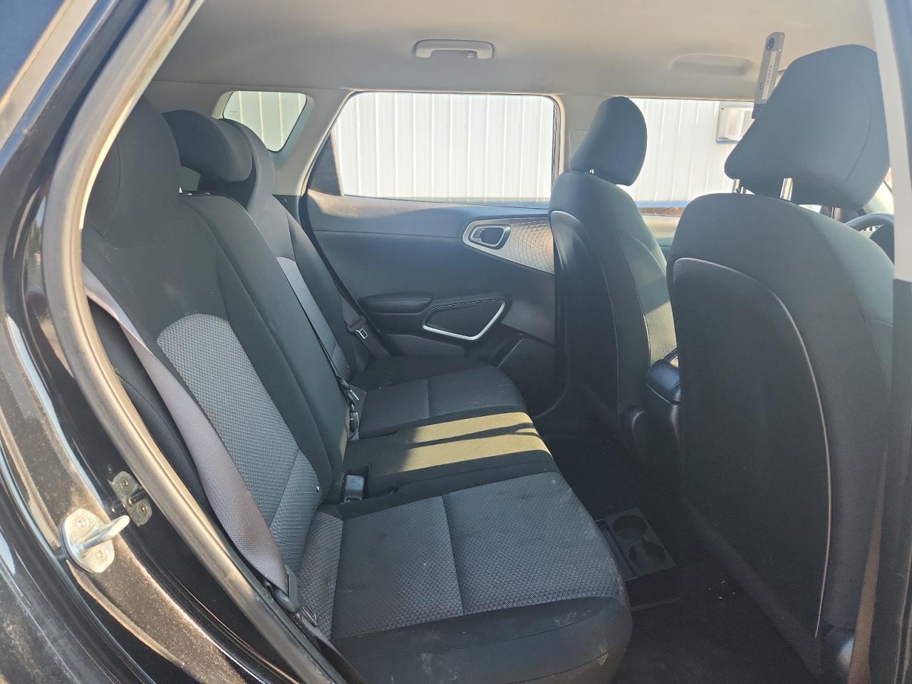 2022 Kia Soul Lx VIN: KNDJ23AU0N7176109 Lot: 68301735