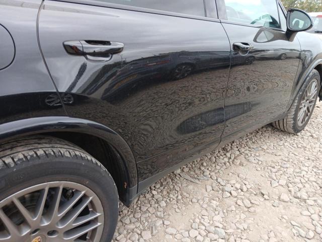 2016 PORSCHE CAYENNE D