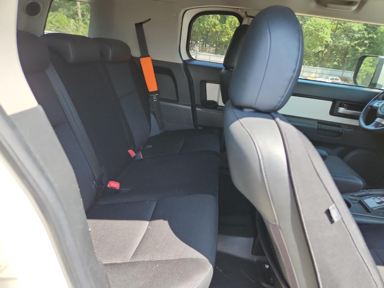 2010 Toyota Fj Cruiser VIN: JTEBU4BF8AK090148 Lot: 68994955