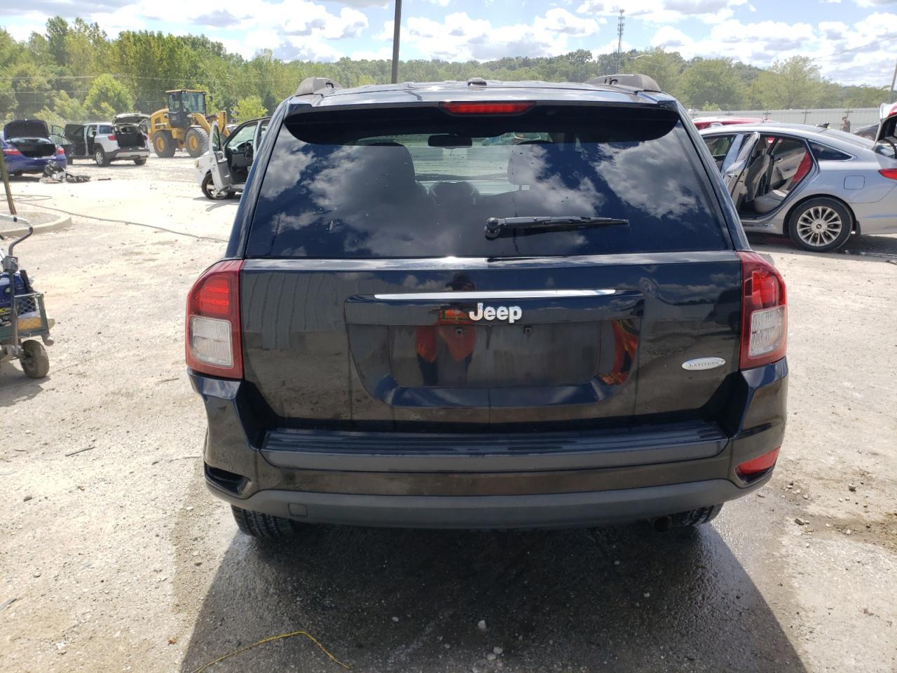 2016 Jeep Compass Latitude VIN: 1C4NJCEA8GD648307 Lot: 70384555