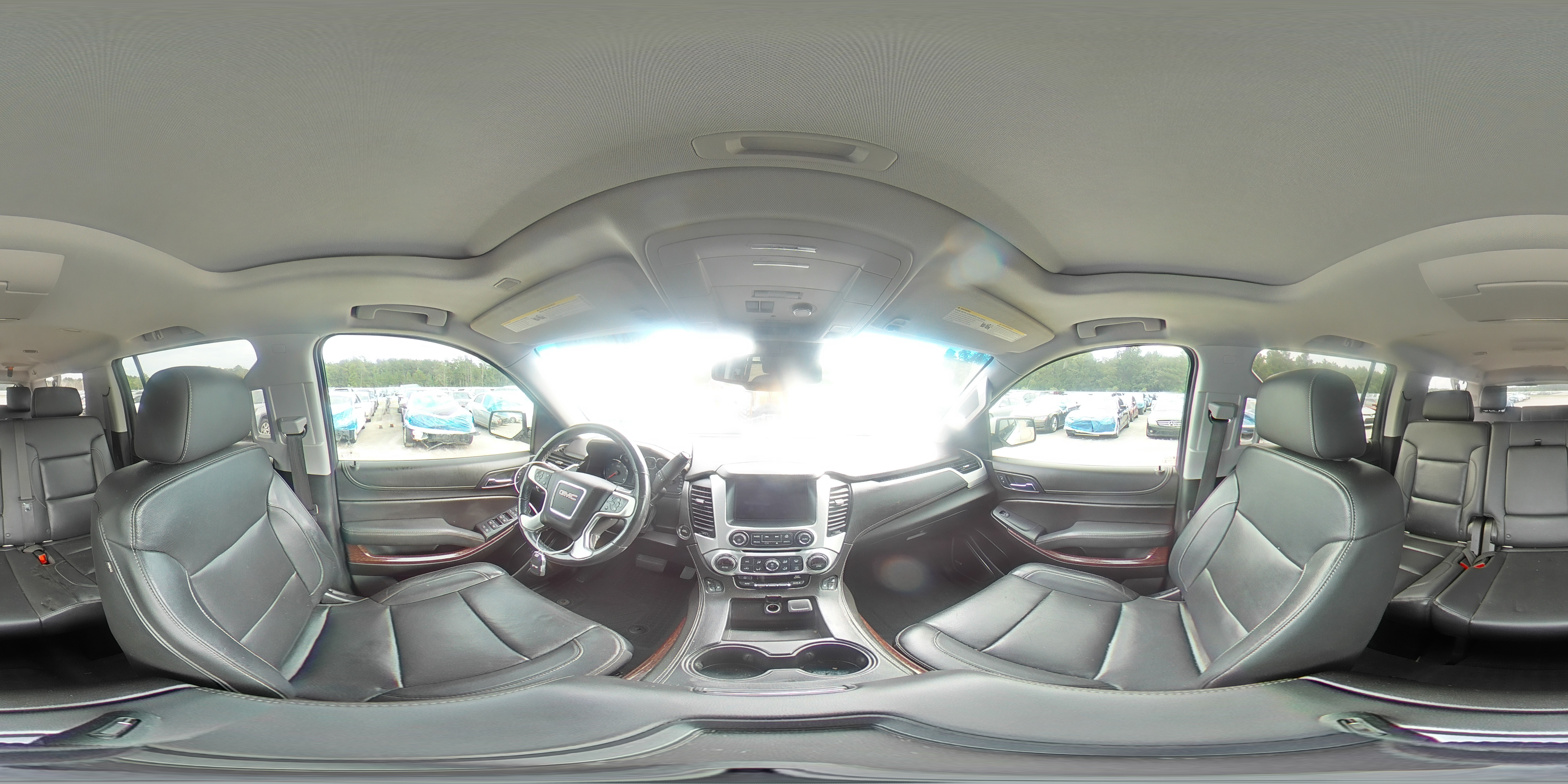 2019 GMC Yukon Xl C1500 Slt VIN: 1GKS1GKC3KR267920 Lot: 64778755