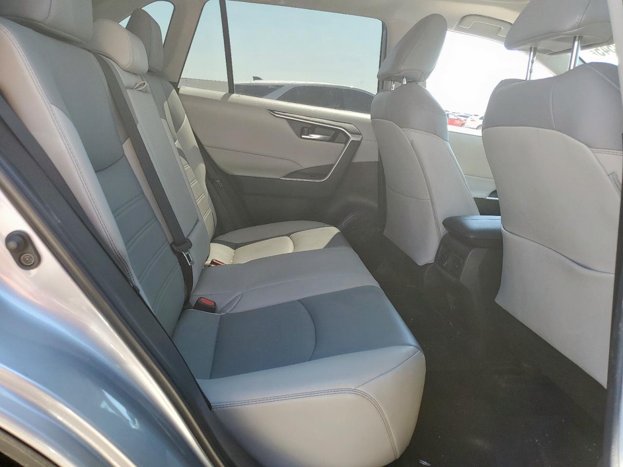 2021 Toyota Rav4 Xle Premium VIN: 2T3C1RFV8MC146053 Lot: 67790545