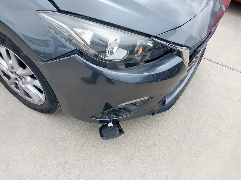 2014 MAZDA 3 SE 