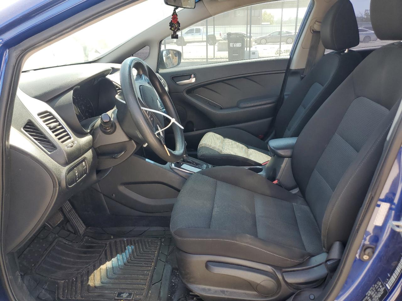 2017 Kia Forte Lx VIN: 3KPFK4A73HE042012 Lot: 69667745