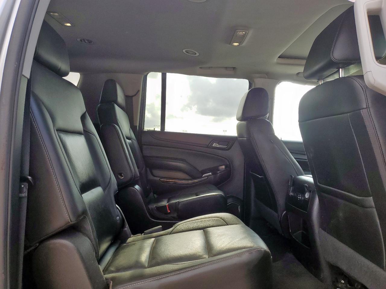 2020 Chevrolet Suburban K1500 Lt VIN: 1GNSKHKC0LR284178 Lot: 67464875