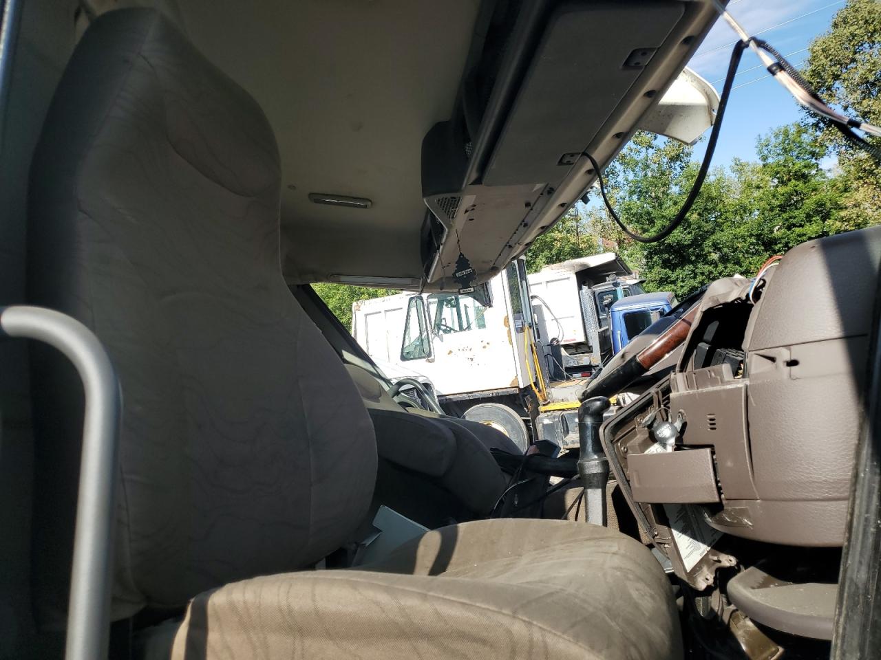 2015 Volvo Vn Vnl VIN: 4V4N39EG6FN185873 Lot: 70272875