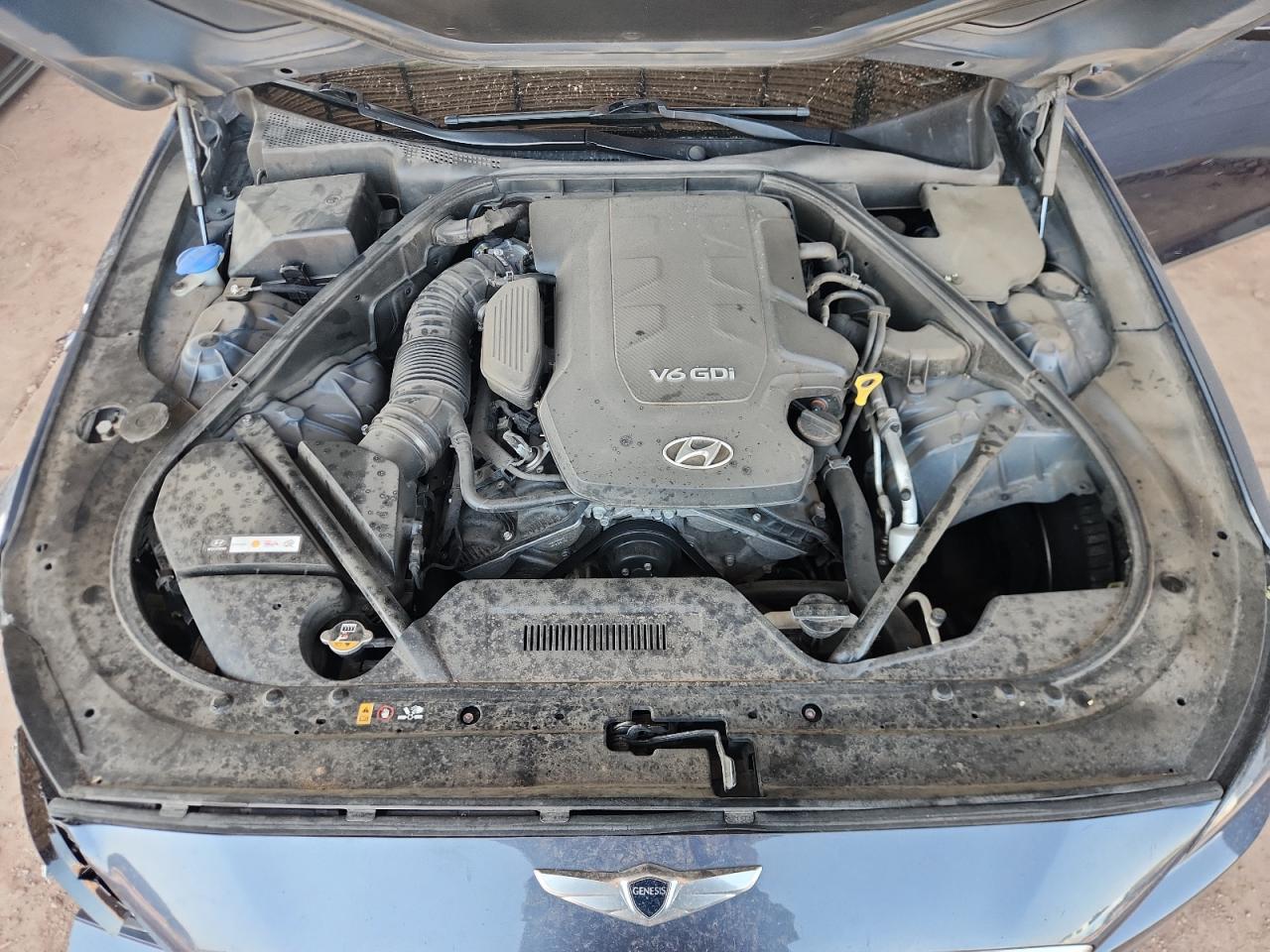 2015 Hyundai Genesis 3.8L VIN: KMHGN4JE0FU048080 Lot: 69770315