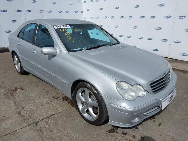 2004 MERCEDES BENZ C200 KOMP.