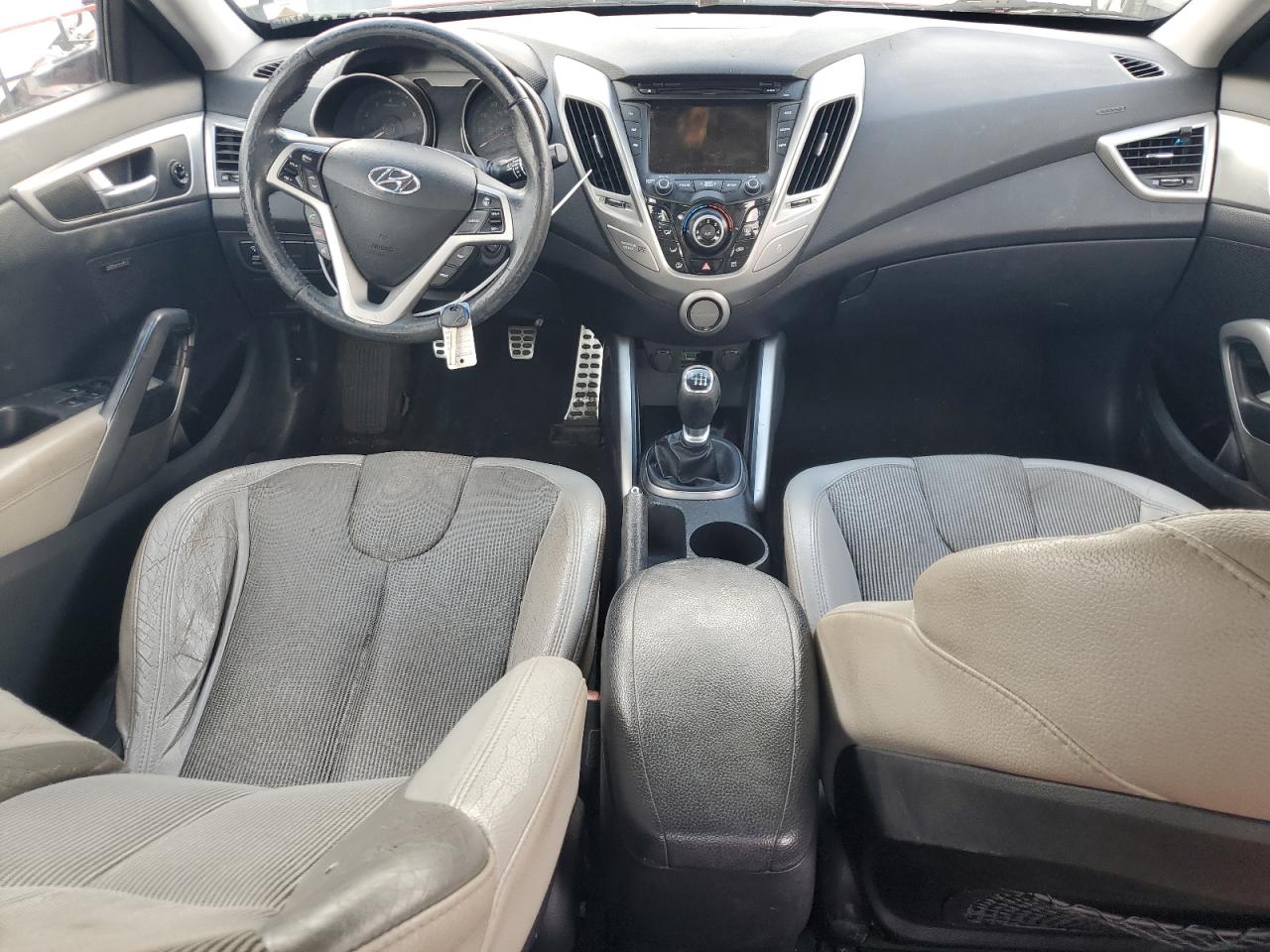 2012 Hyundai Veloster VIN: KMHTC6AD2CU022311 Lot: 69570585