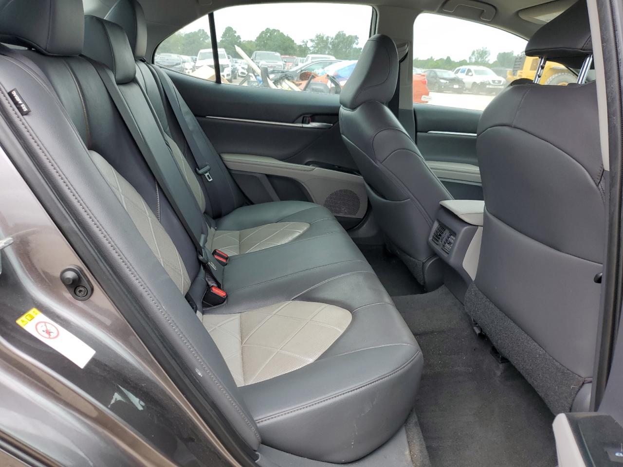 2019 Toyota Camry L VIN: 4T1B11HK7KU761813 Lot: 67917355