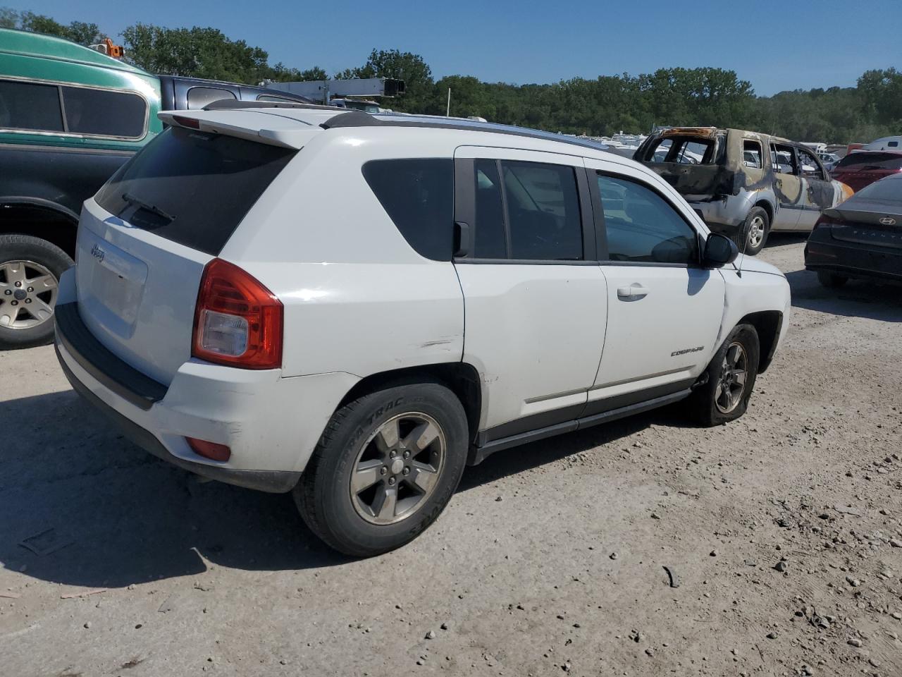 2013 Jeep Compass Sport white null gas 1C4NJCBA7DD245788 photo #4